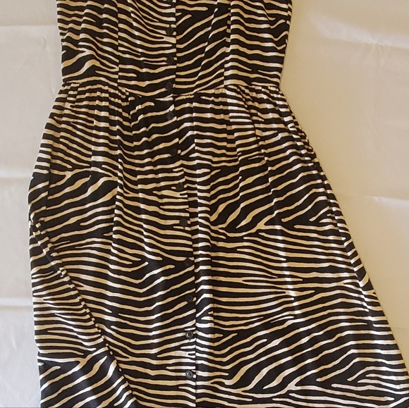 H&M Dress zebra print midi NWT - Picture 8 of 8